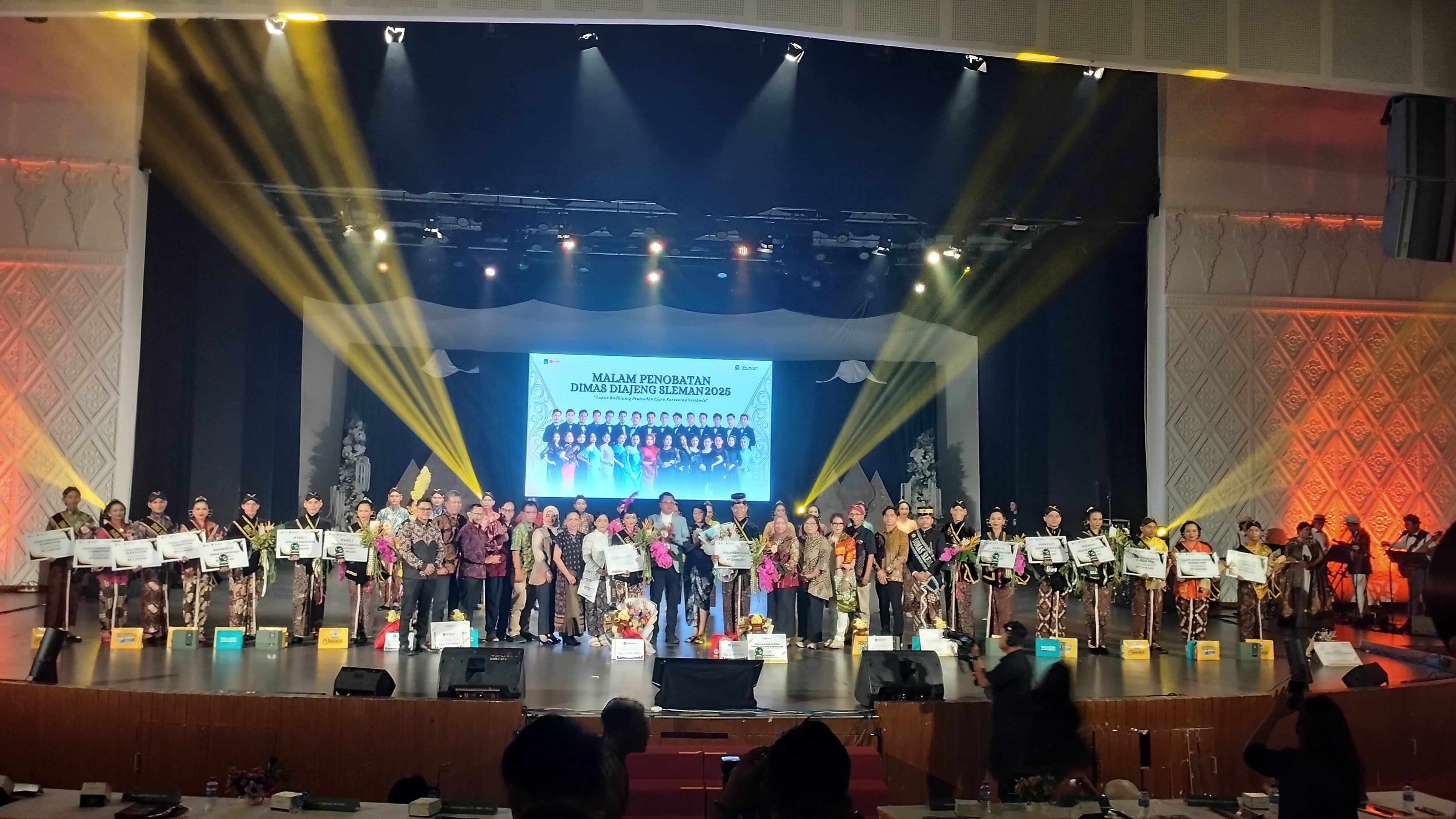 Penobatan Dimas Diajeng Sleman 2025, Bawa Sosok Muda Promosikan Pariwisata Lokal