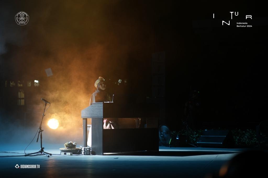 Musik Cakra Suara oleh Erlinda Sofyan di Indonesia Bertutur 2024 | Sumber gambar: Indonesiabertutur.kemdikbud.go.id