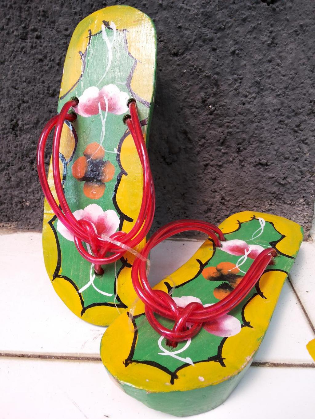 Kesenian Tradisional Bondowoso_Klompen