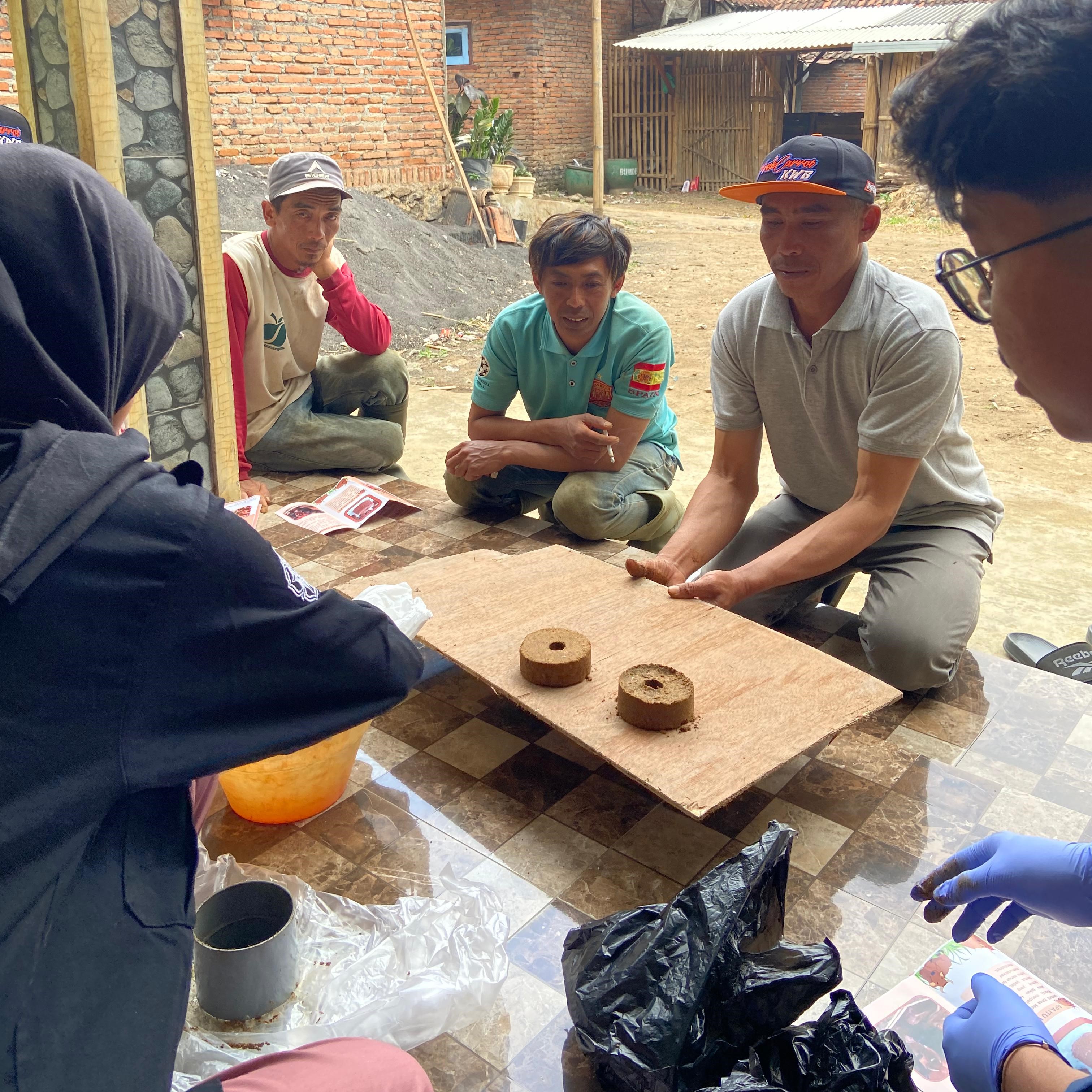 Demonstrasi pembuatan UMMB 