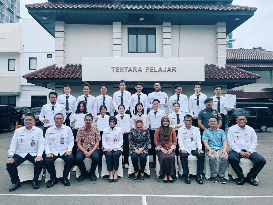 Pelatihan Calon Pegawai Negeri Sipil (CPNS). © instagram @greyspolii