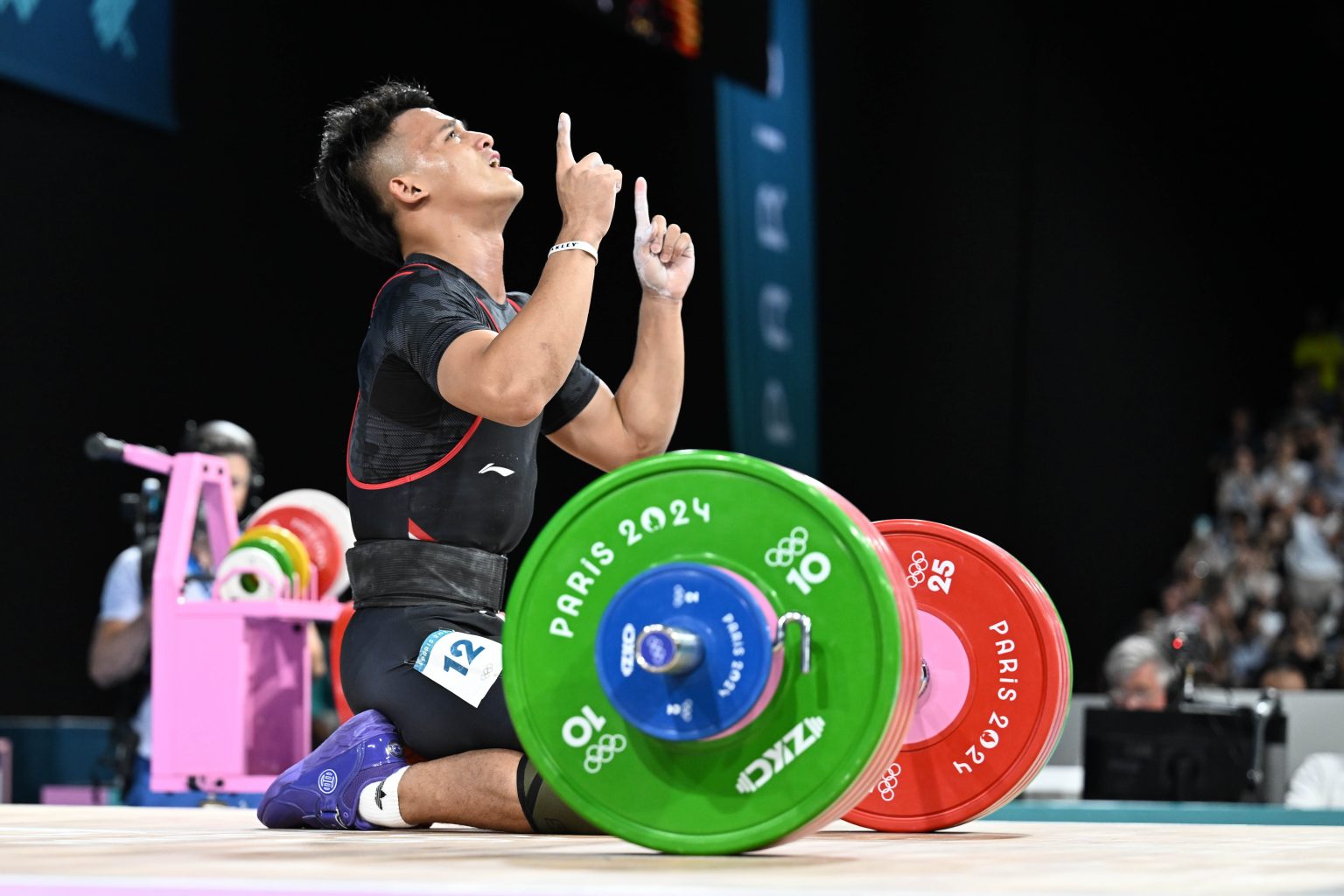 Rasa syukur atas berhasilnya Rizki Juniansyah dalam Olimpiade Paris 2024 | Sumber: IWF