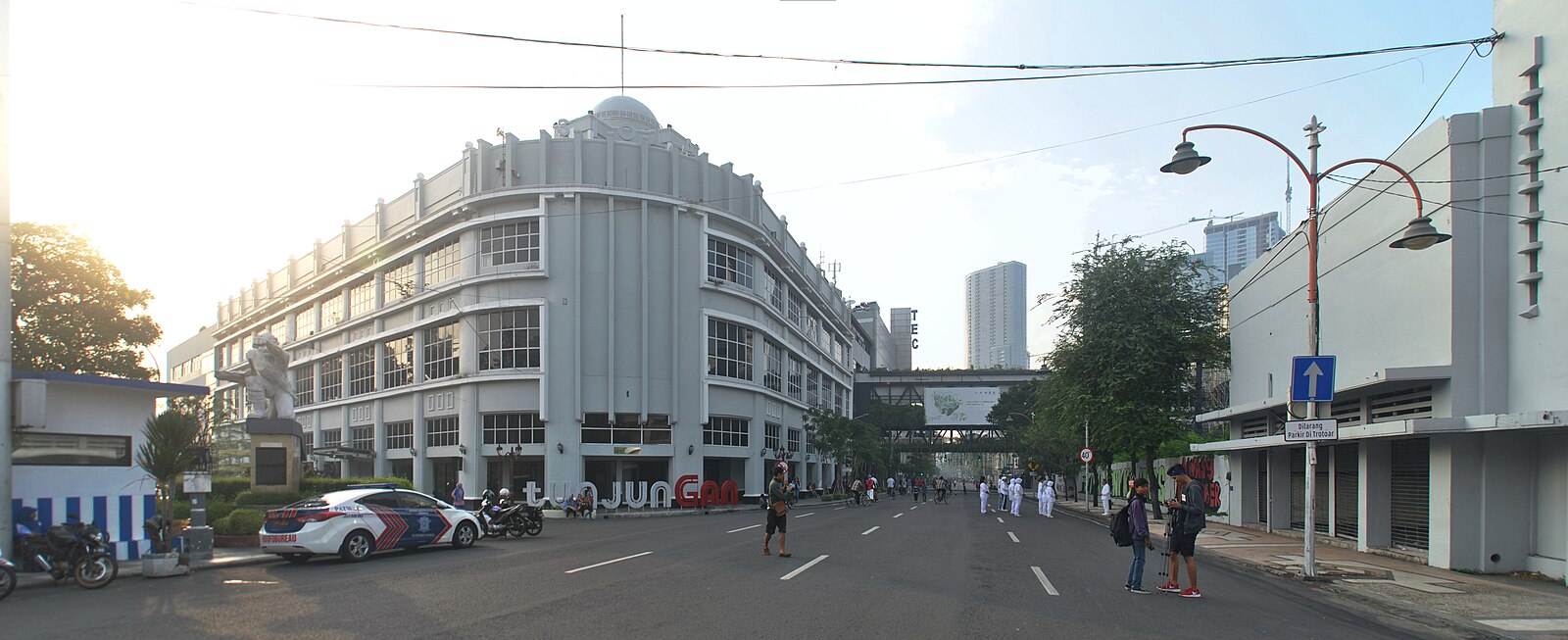 Wilayah Nongkrong di Surabaya_Jalan Tunjungan