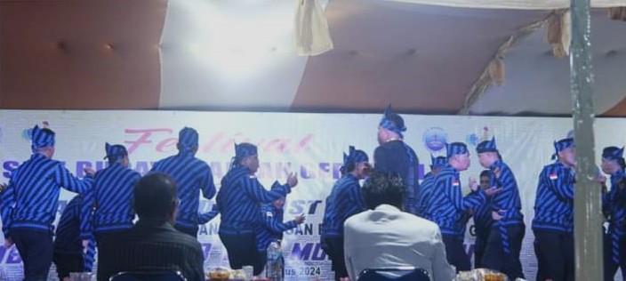 Pentas MasamperSumber: Arfan Warouw