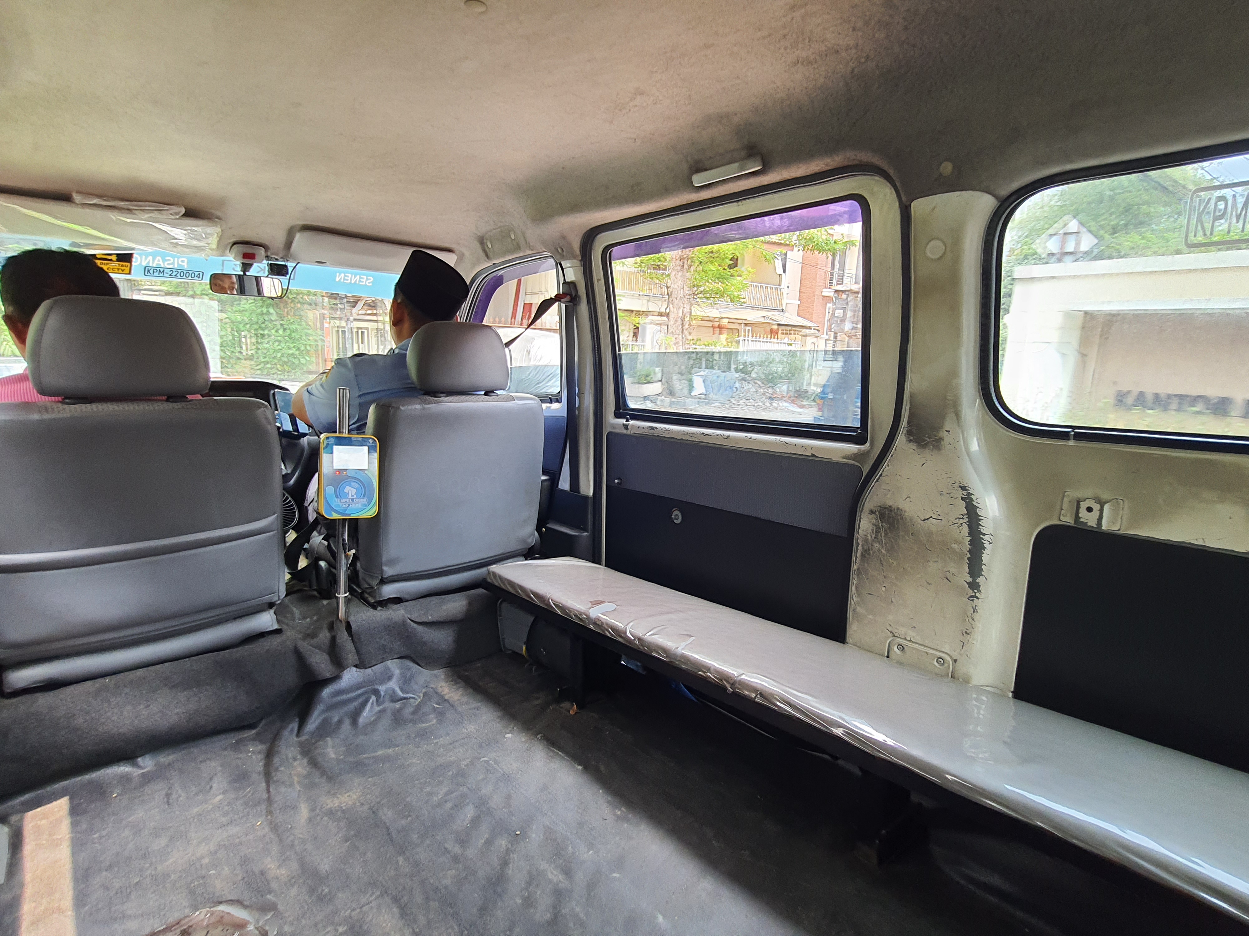 Tampak Dalam Mikrotrans