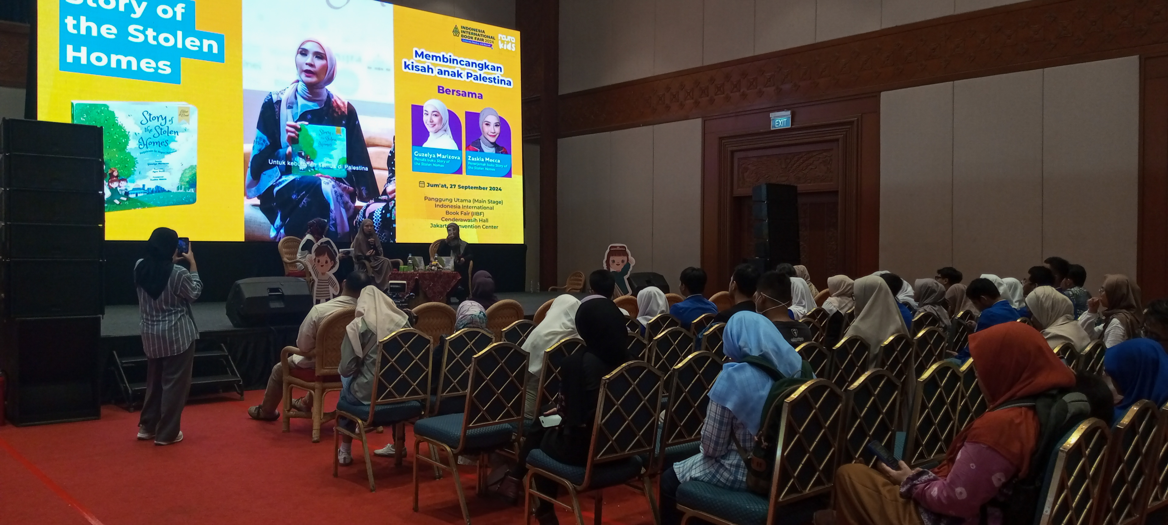 Salah Satu Talkshow di Panggug Utama IIBF 2024 | Dokumentasi Pribadi