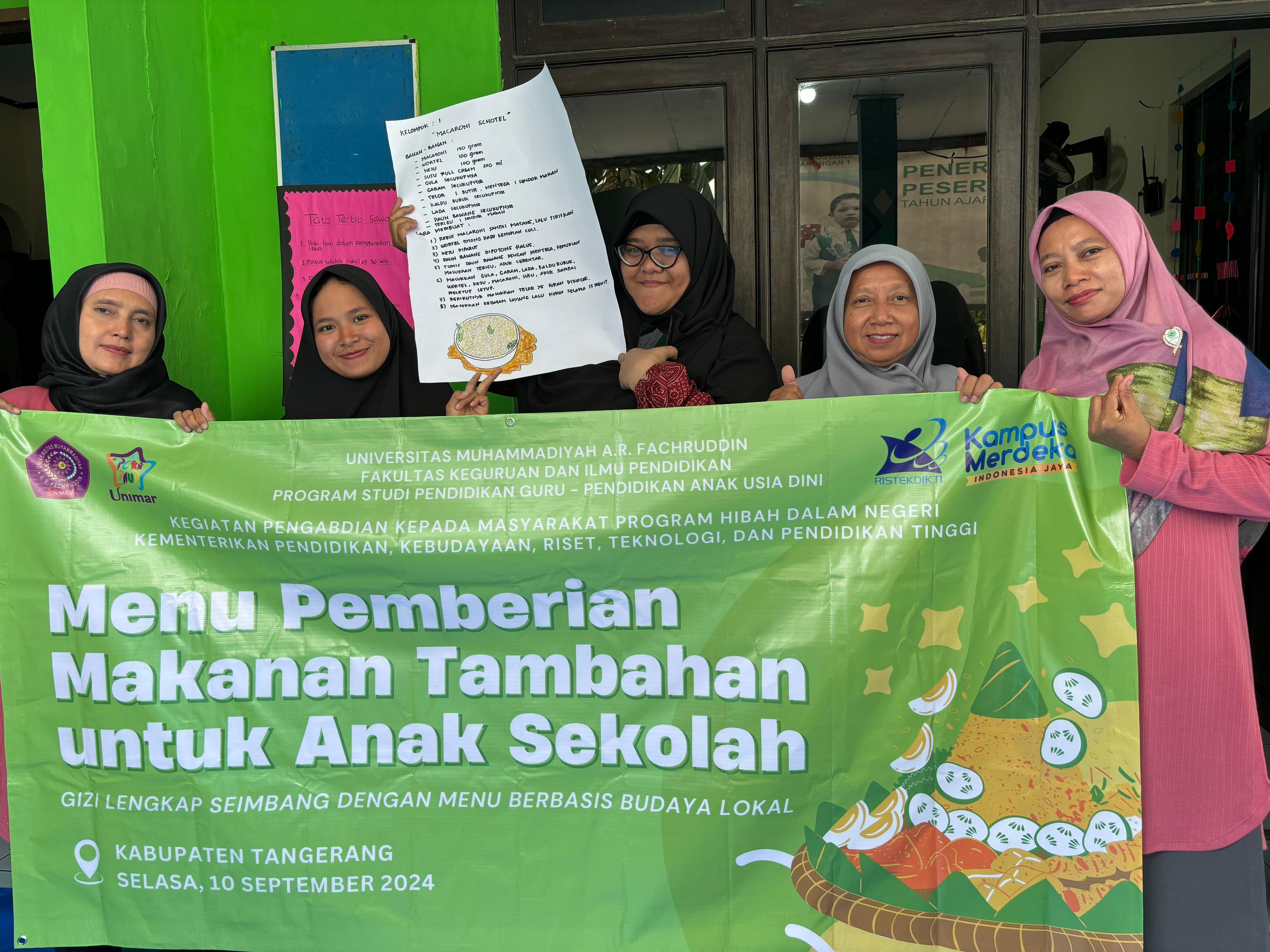 pmtas foto pribadi penulis maya lestari