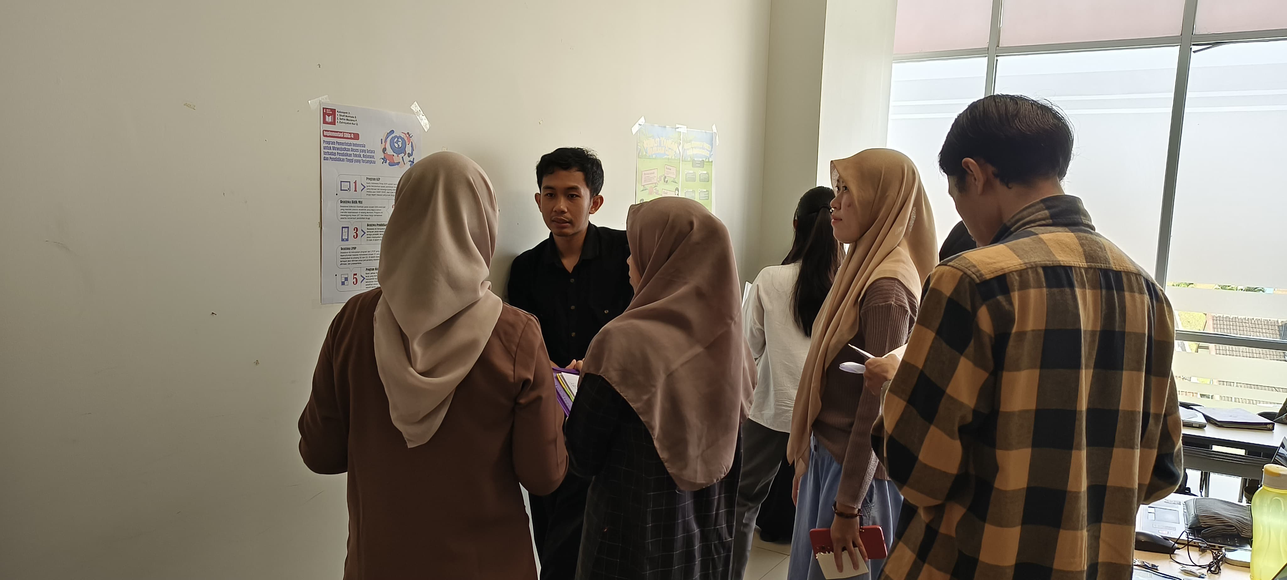 Suasan Gallery walk | Foto: Dokumen Pribadi