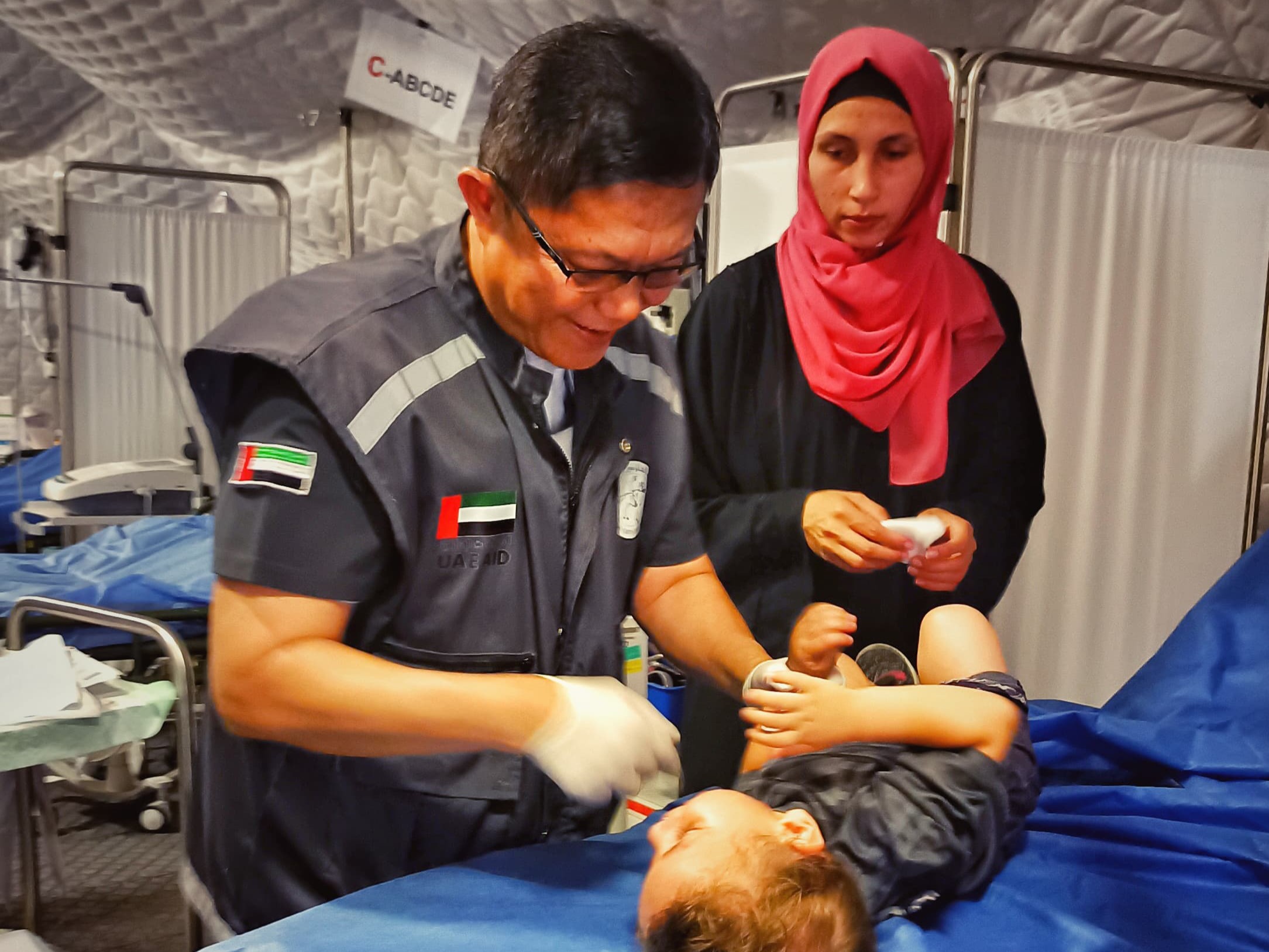 Tim kesehatan TNI yang bertugas membantu masyarakat Palestina | Kementerian Pertahanan RI