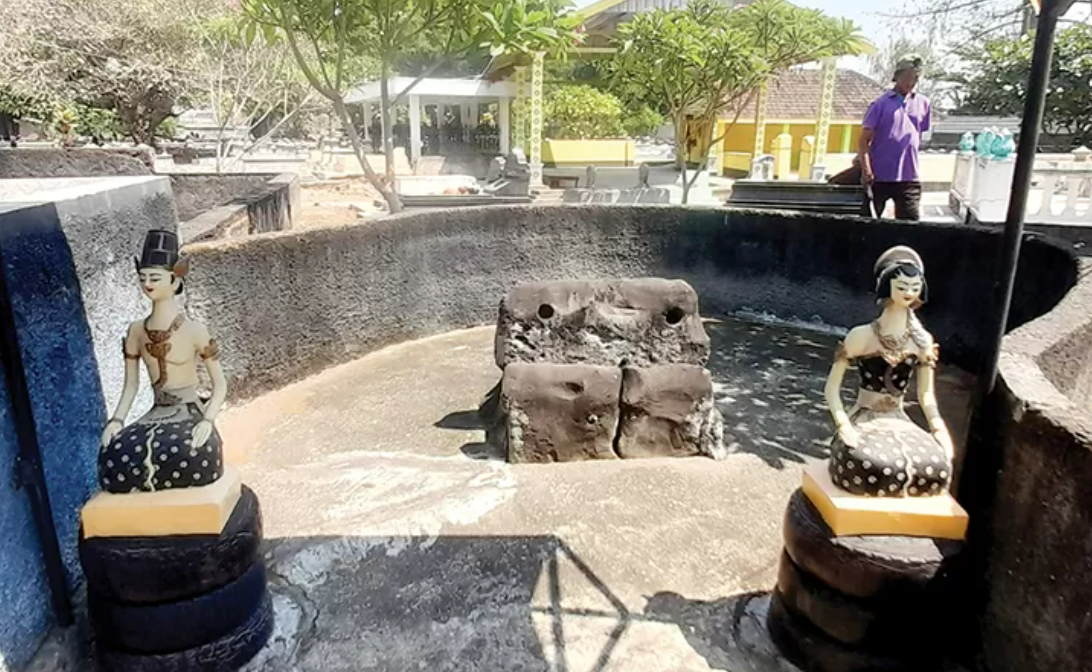 Watu Manten Karanganyar