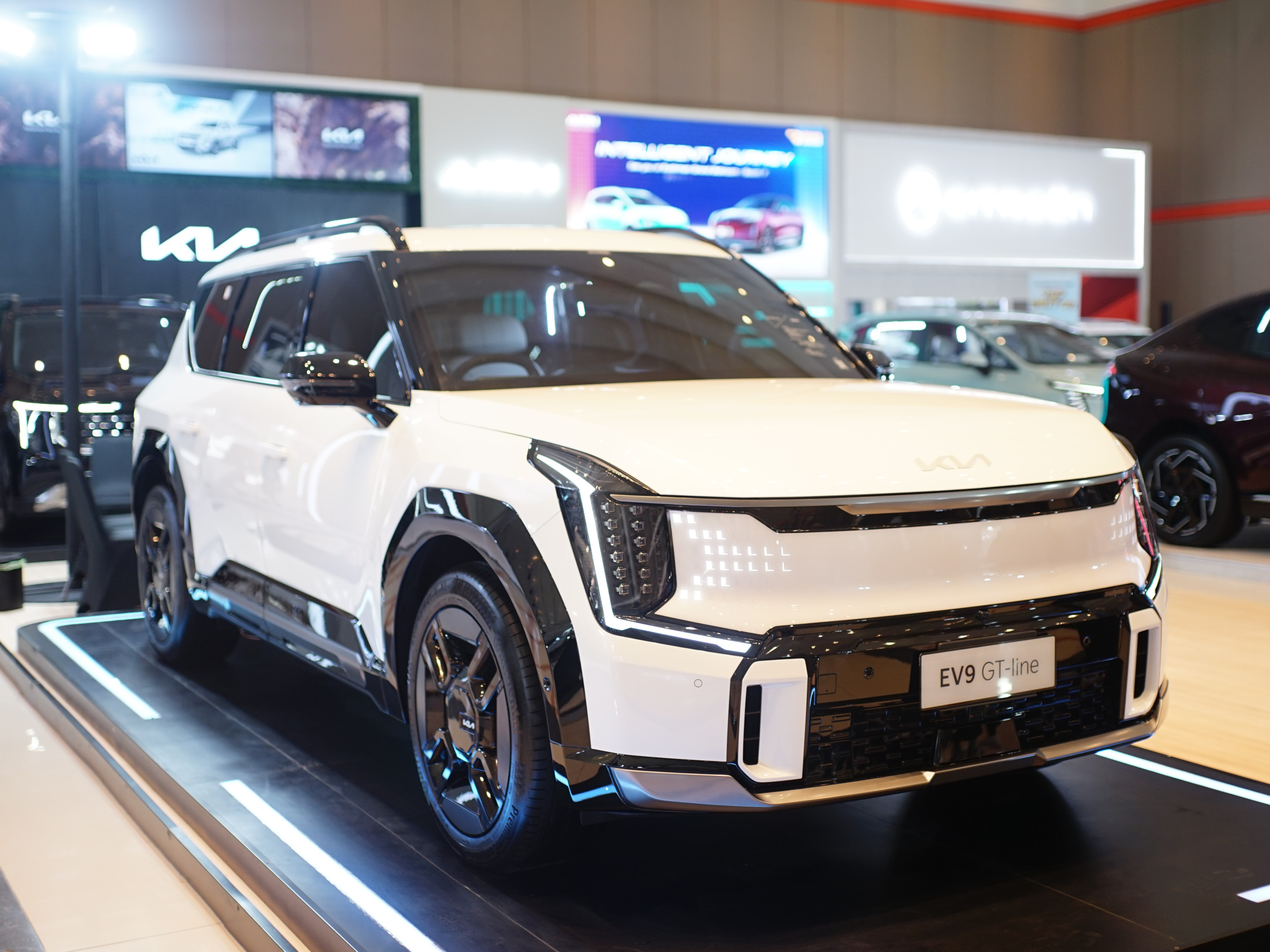 The New Kia Sonet/KIA Indonesia