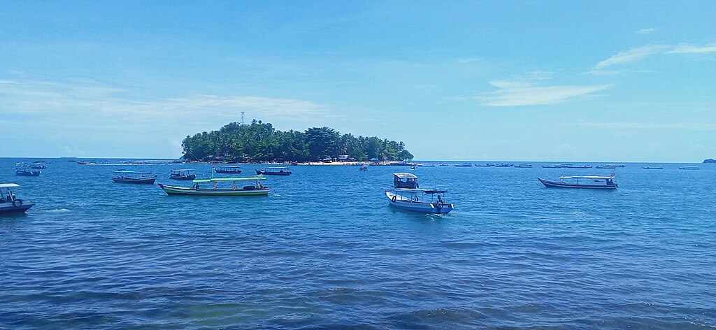 Pulau Cingkuak (Wikimedia Commons/Danil Satria)