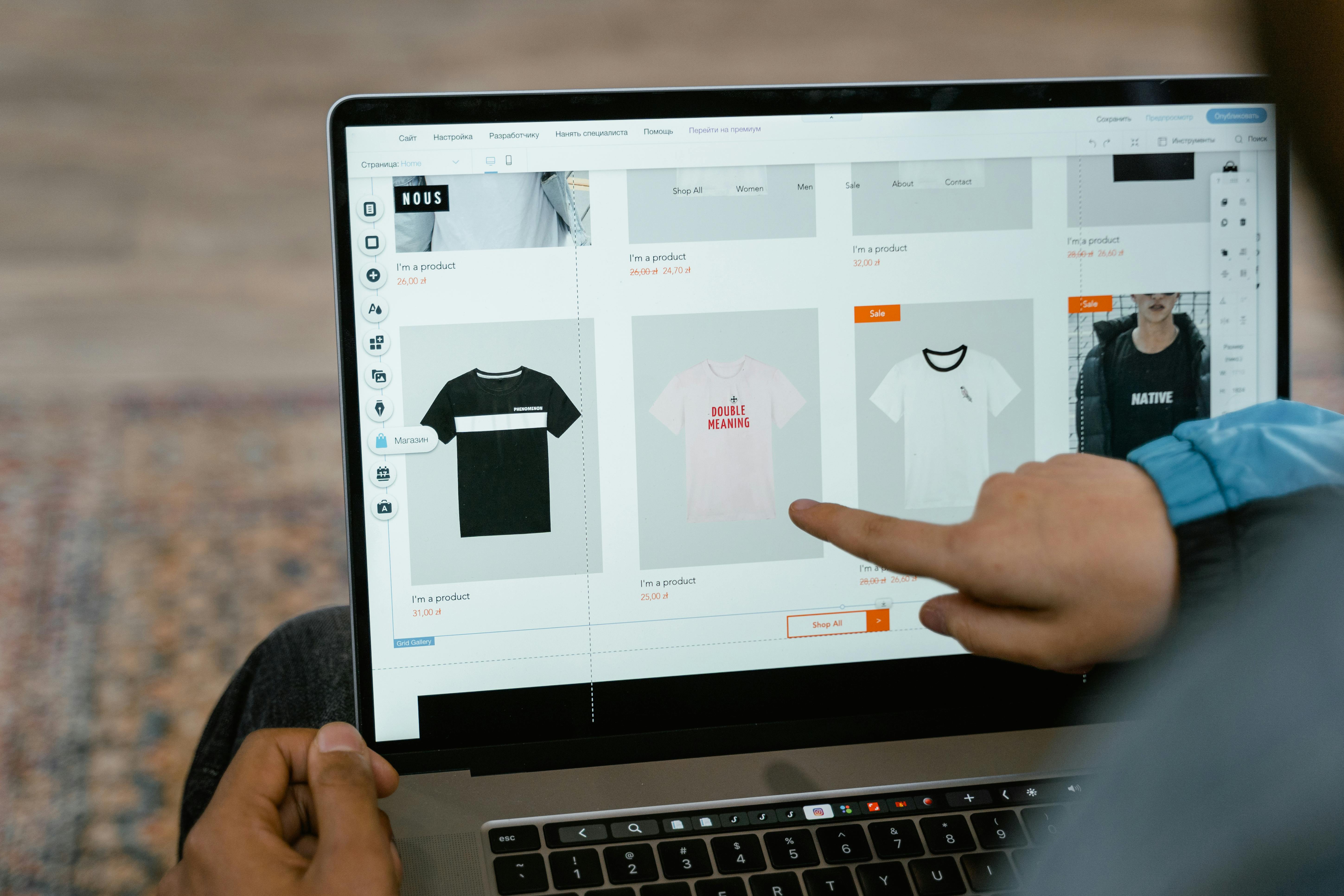 Aktivitas Belanja Online di E-commerce
