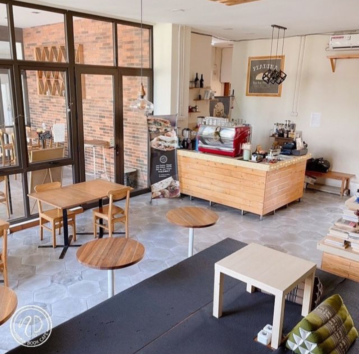 Nimna Bookcafe