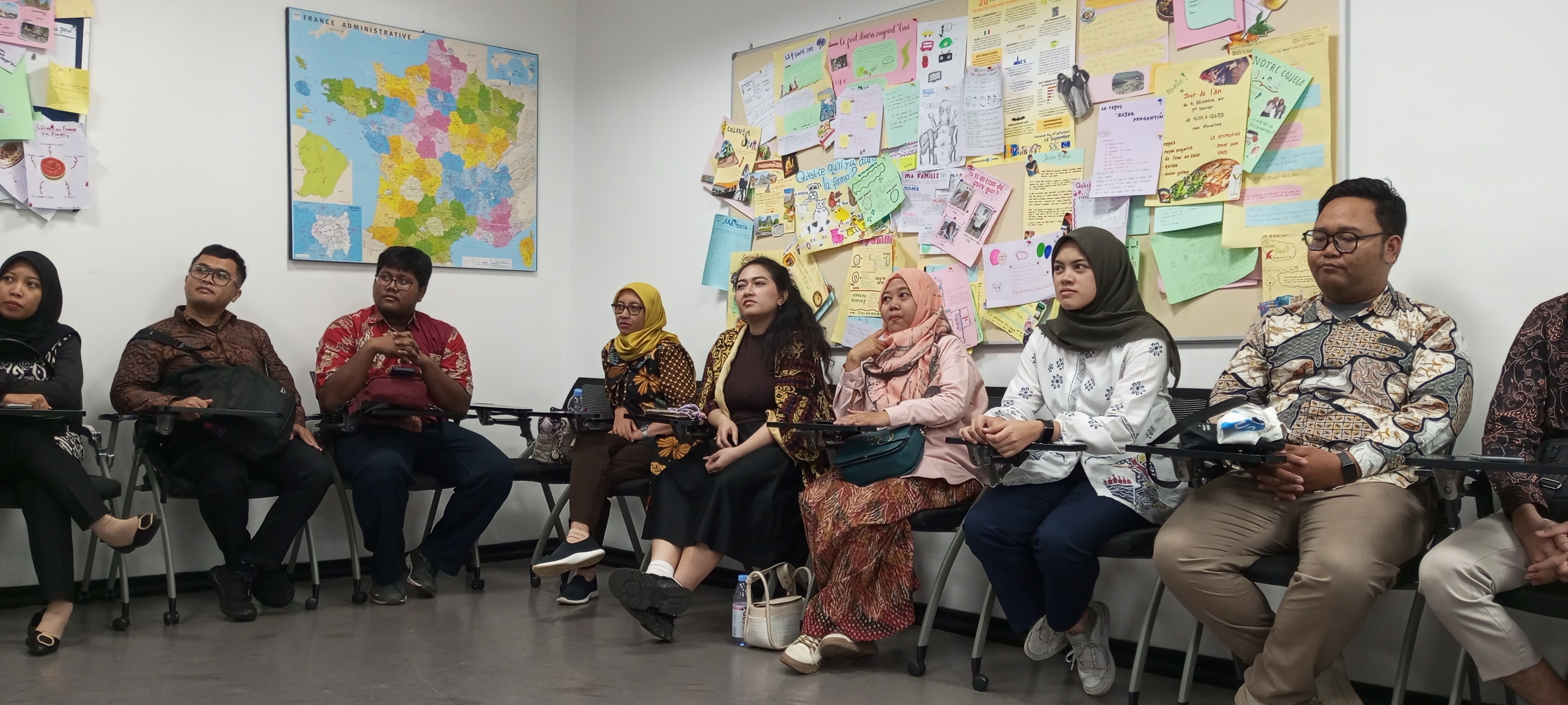 Kunjungan Good News From Indonesia di Kedubes Prancis | Dok. Almer Sophian 