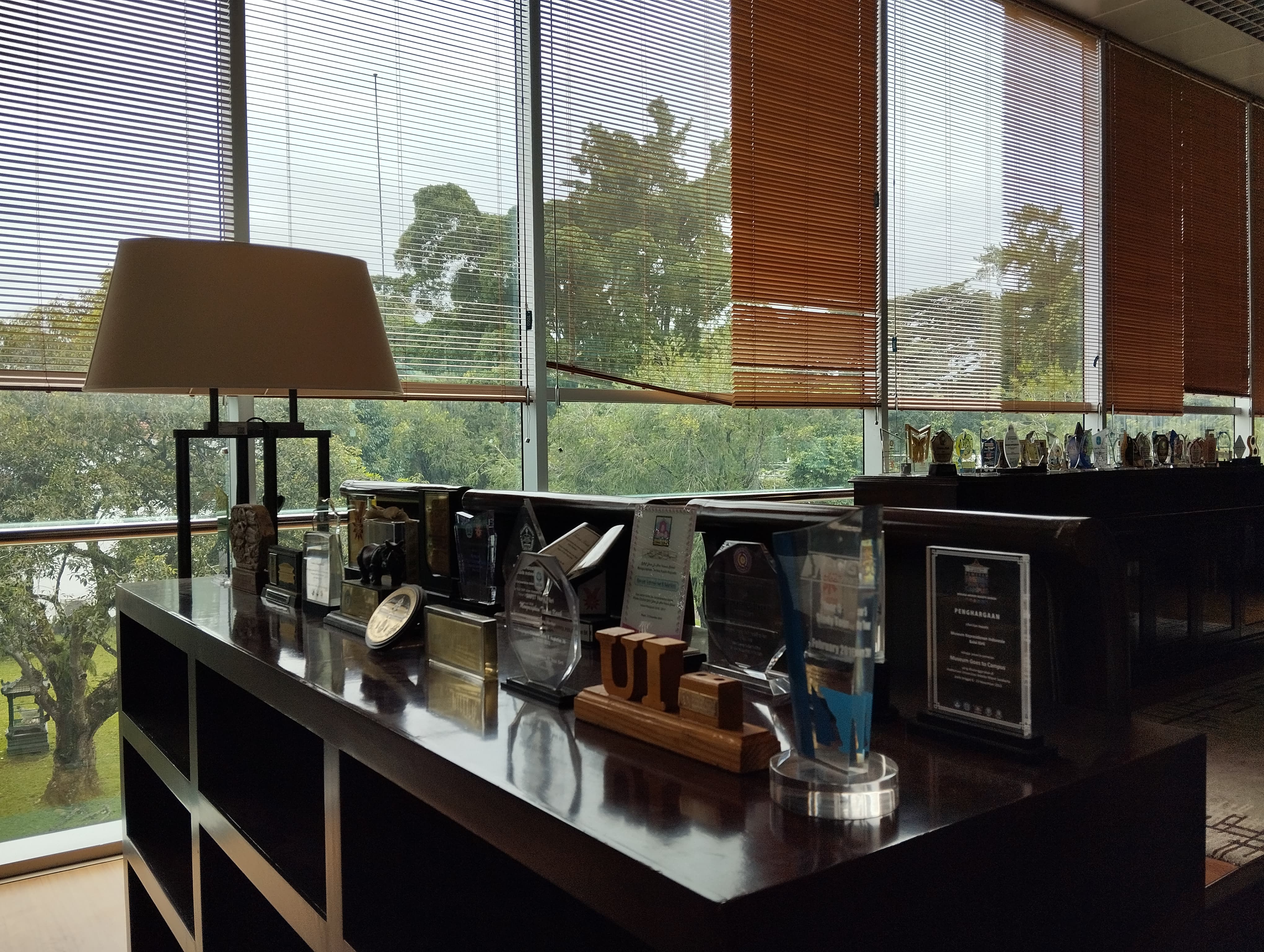 Perpustakaan Kepresidenan yang Berada di dalam Museum (Sumber : Dokumen Pribadi)