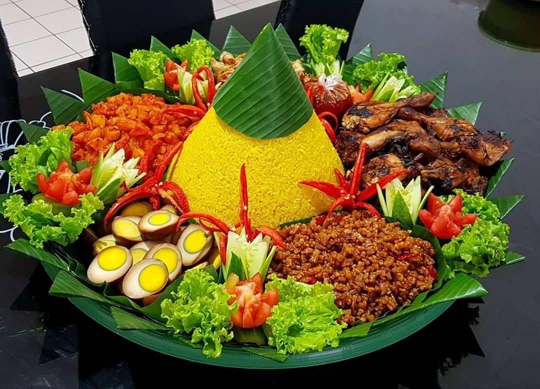 Tumpeng | Credit: GNFI