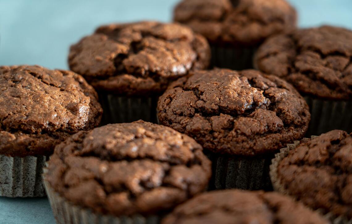 Muffin rasa cokelat.