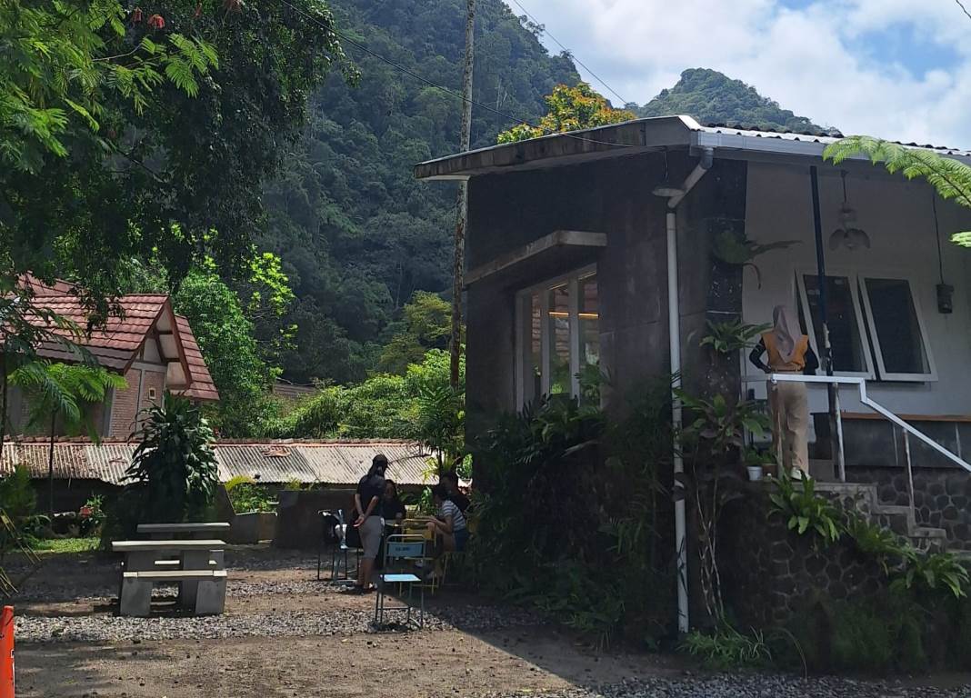 Area Outdoor Leren Lan Sareh | Sumber: Dokumen Pribadi