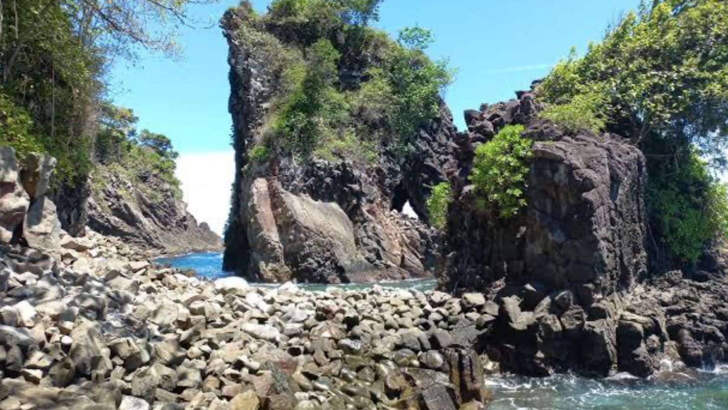 Gua Sarang | Sumber: Kementerian Pariwisata dan Ekonomi Kreatif
