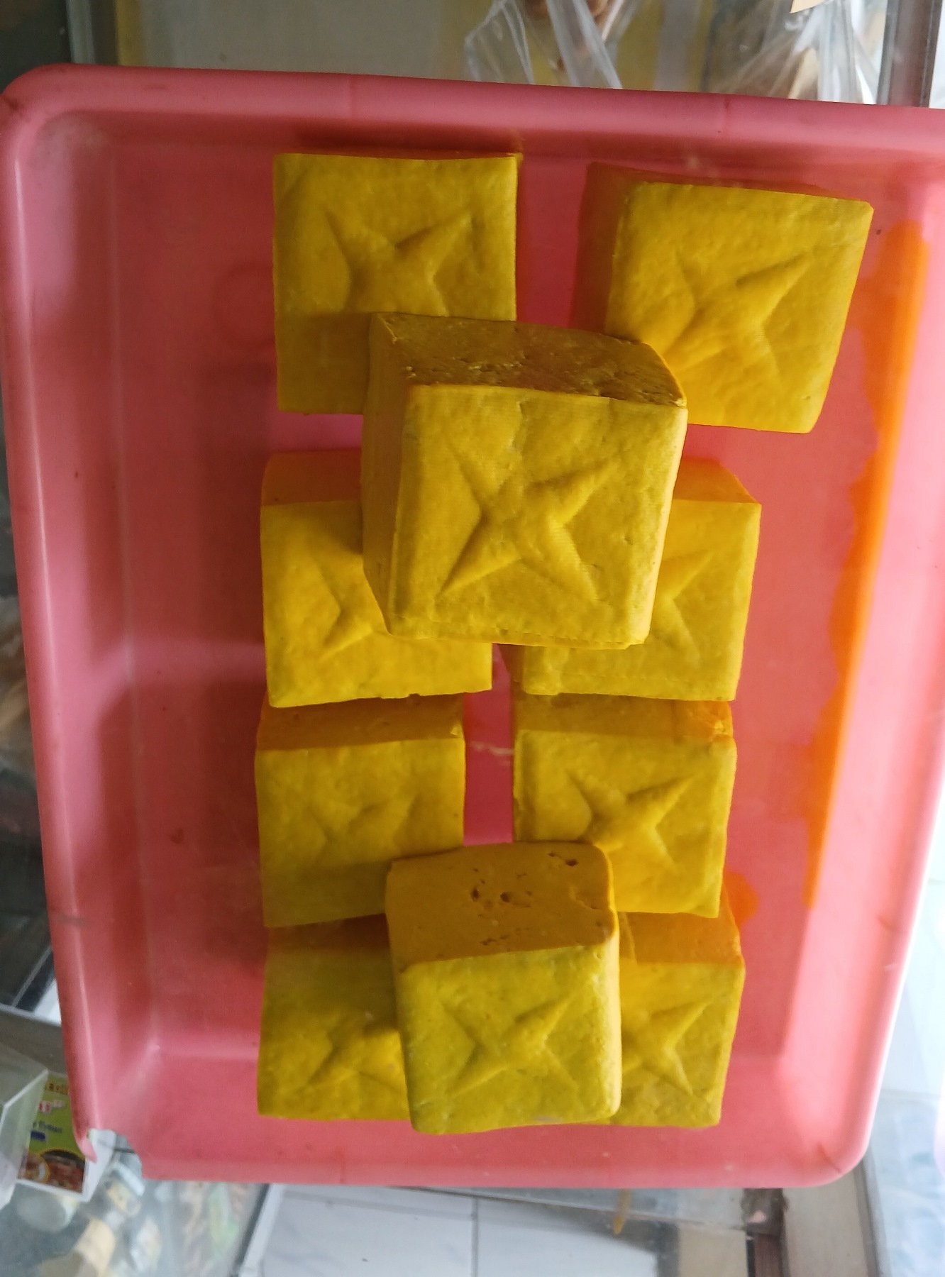 tahu kuning