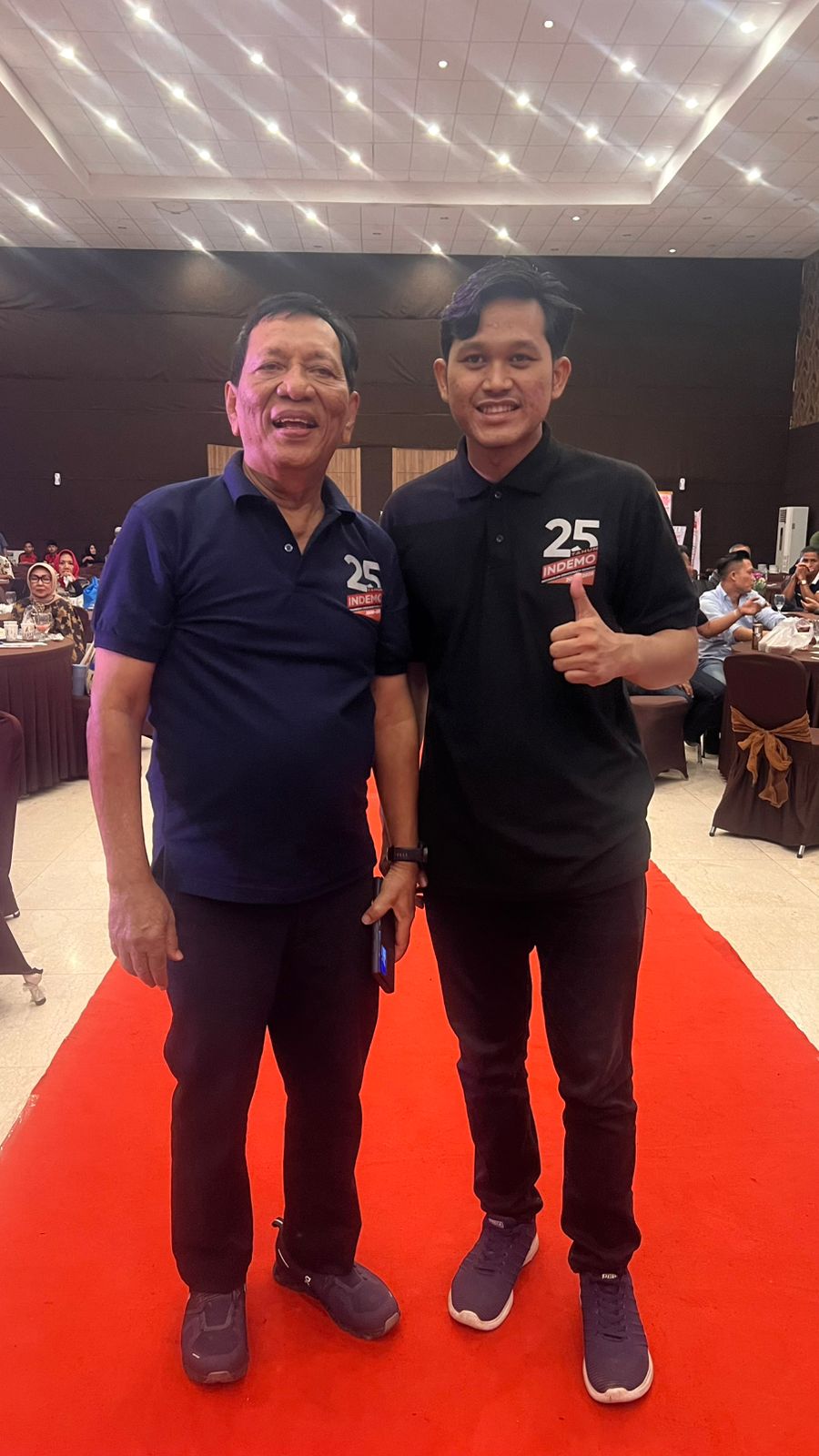 Penulis bersama dr. Hariman Siregar
