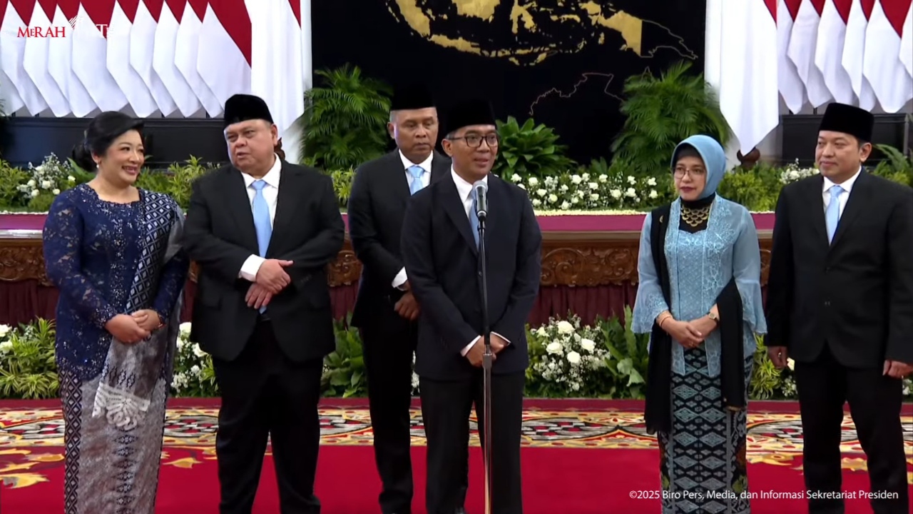 Keterangan Pers Mendiktisaintek dan 6 Pejabat baru lainnya