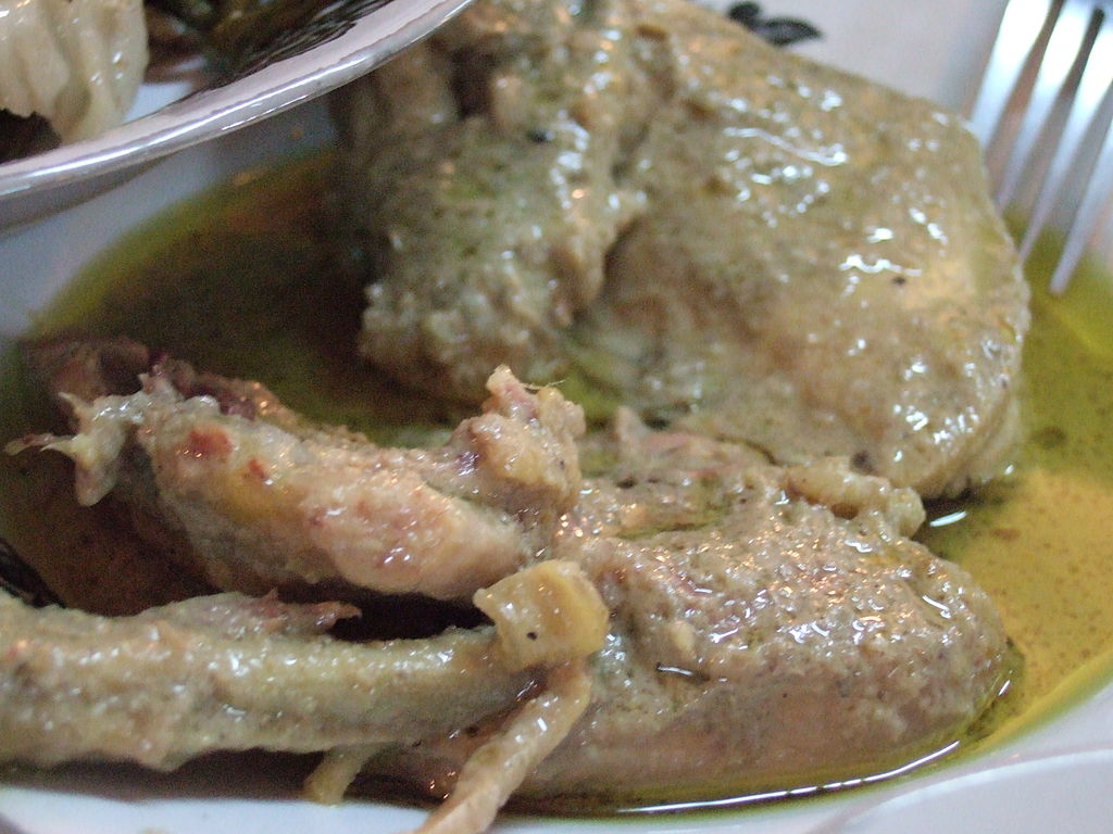 Opor ayam. 9 Ide Menu Hidangan Saat Kumpul Munggahan, Cocok untuk Keluarga