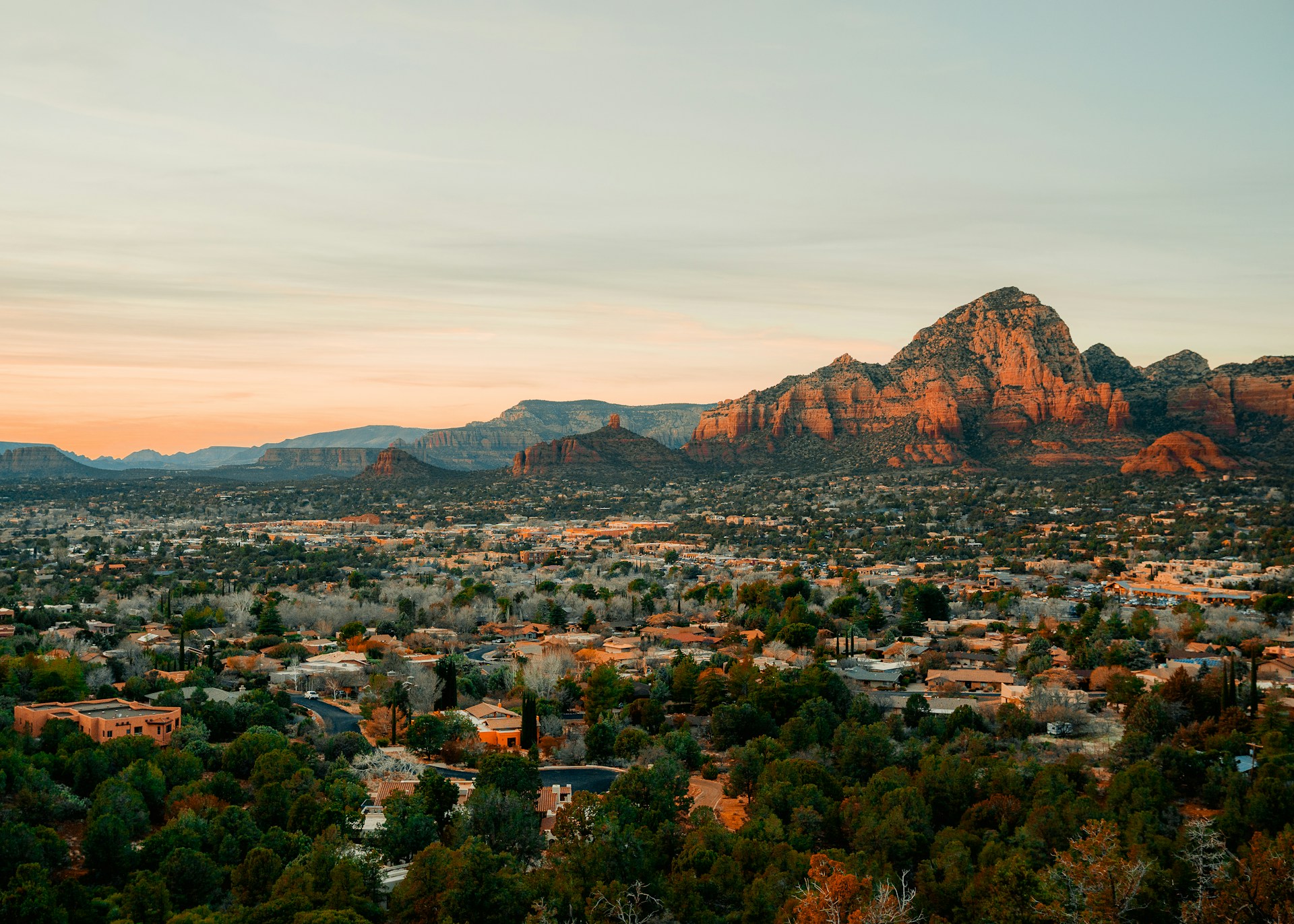 Wilayah Arizona | foto oleh Adam Davis (Unsplash)