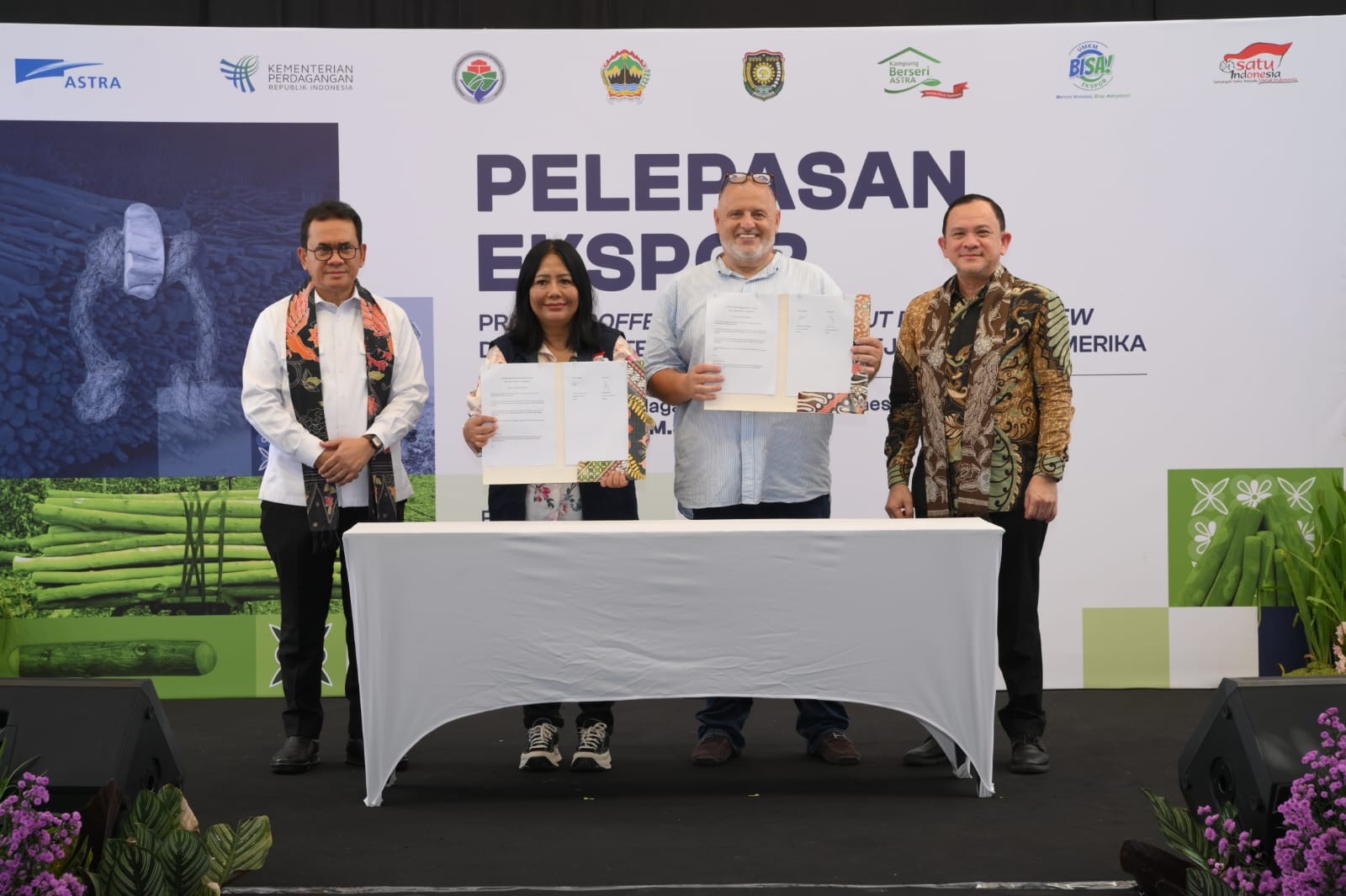 Pelepasan ekspor/Astra