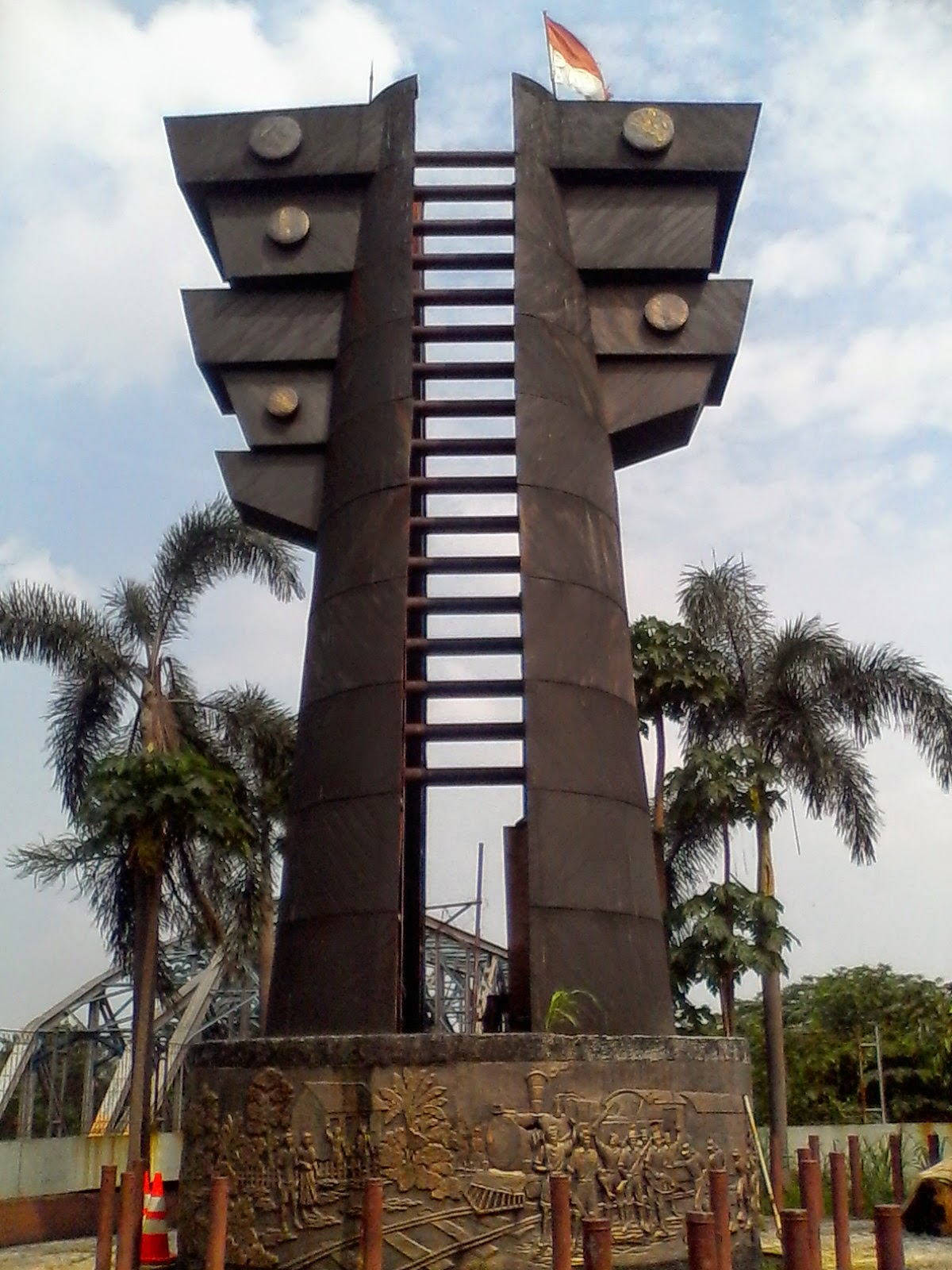 Monumen Kali Bekasi