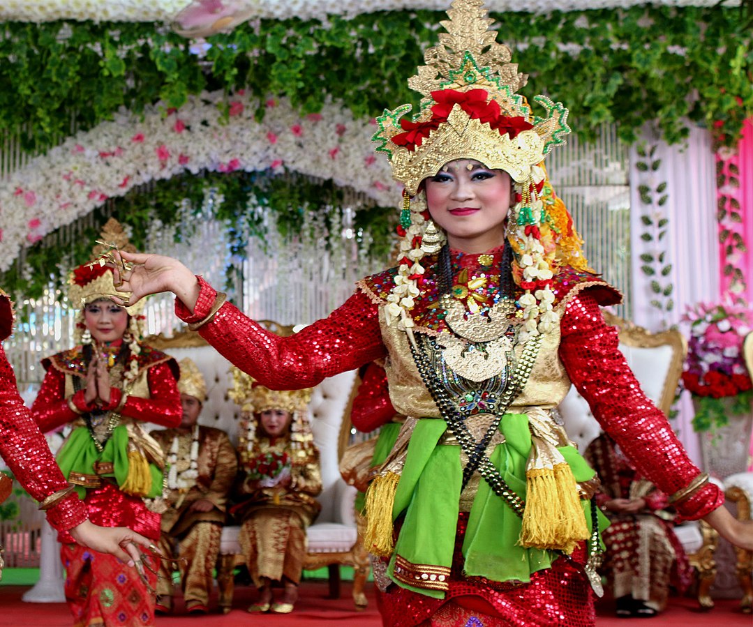 Acara pernikahan adat Palembang | Foto : (Wikimedia Commons | Abudaud82)