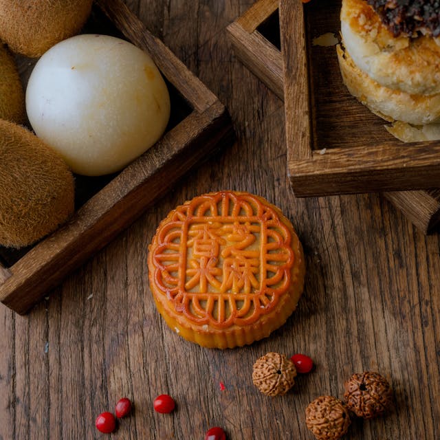 Kue bulan | Foto oleh Yi Ren (Pexels)