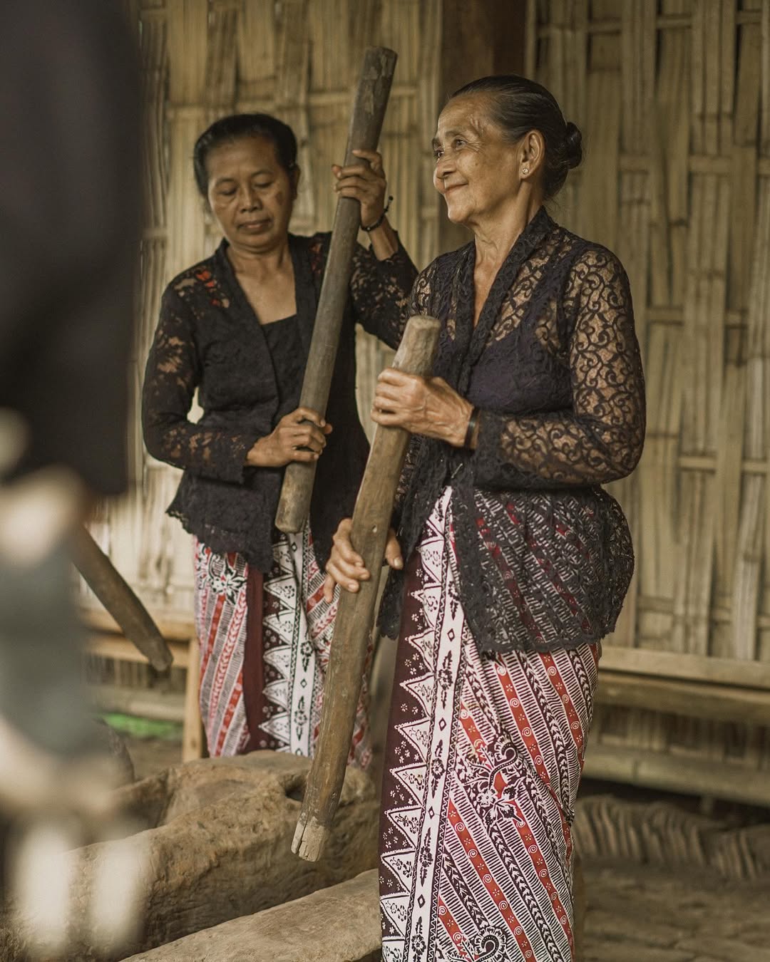 Tradisi dan Adat Istiadat Osing di Desa Adat Kemiren yang Menarik | Foto: (Instagram | desakemiren_official).