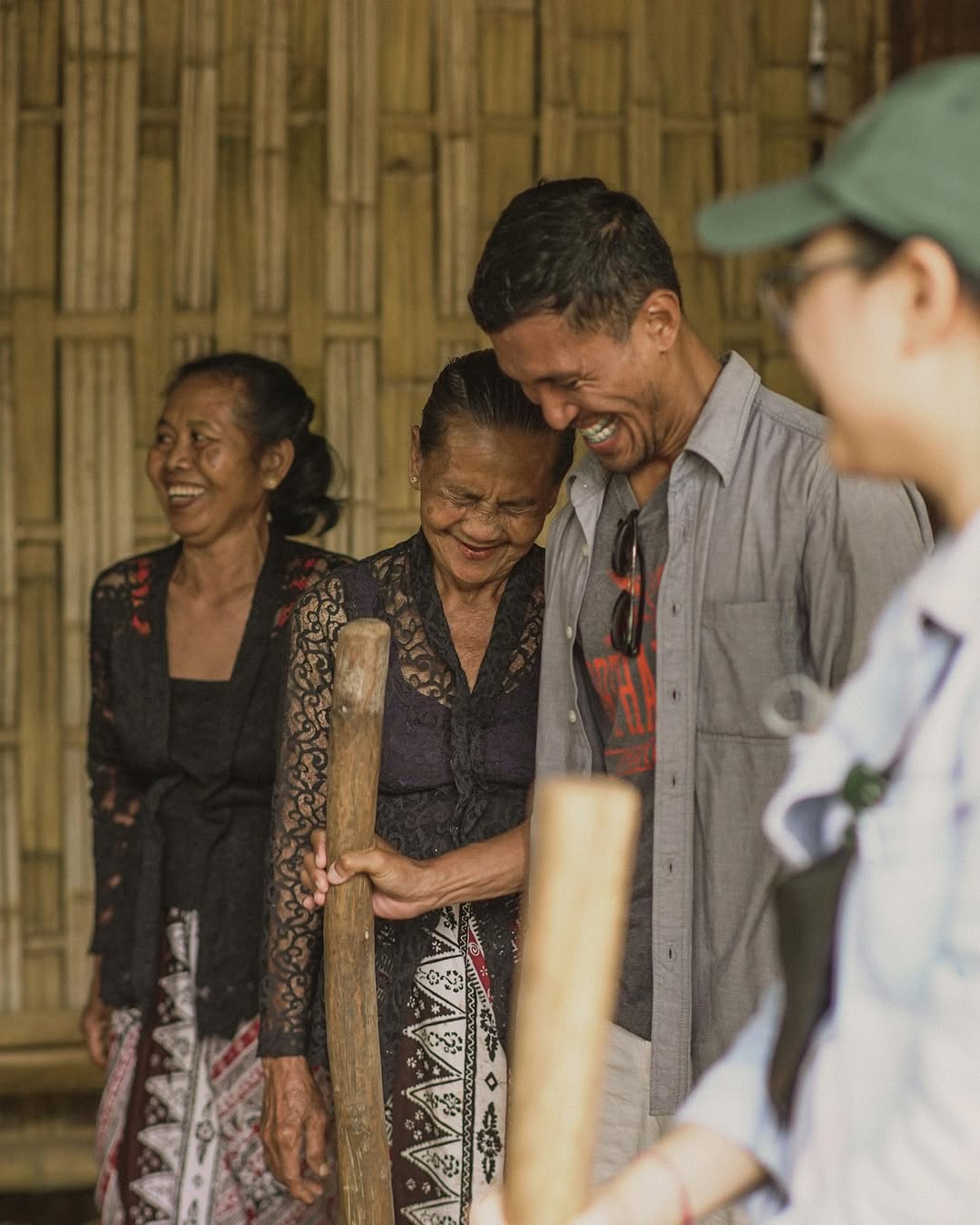 Masyarakat Osing di Desa Adat Kemiren yang Ramah | Foto: (Instagram | desakemiren_official).