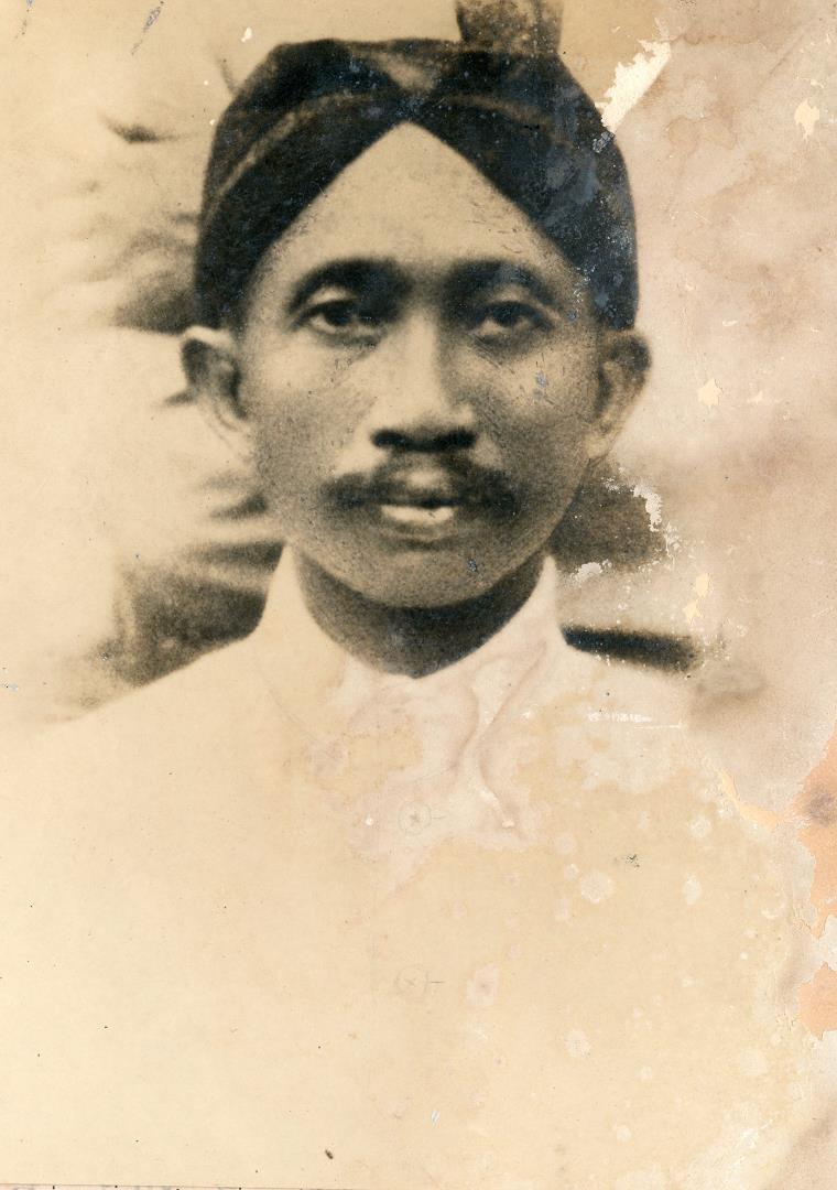 dr Tjipto Mangoenkoesoemo