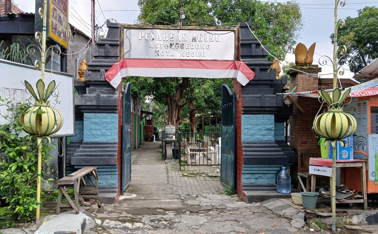 Pendopo masjid lama