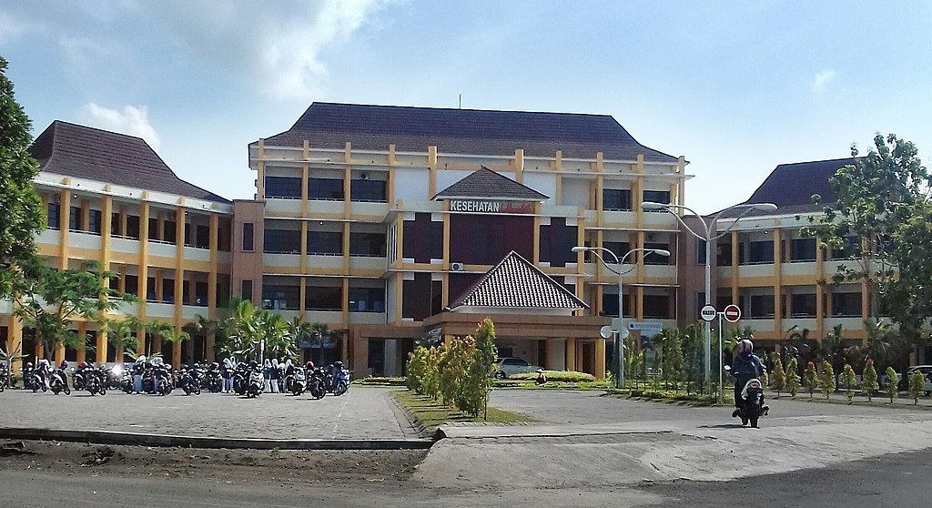 Gedung Jurusan Kesehatan Politeknik Negeri Jember @ Ardhan Febriansyah/wikimedia commons