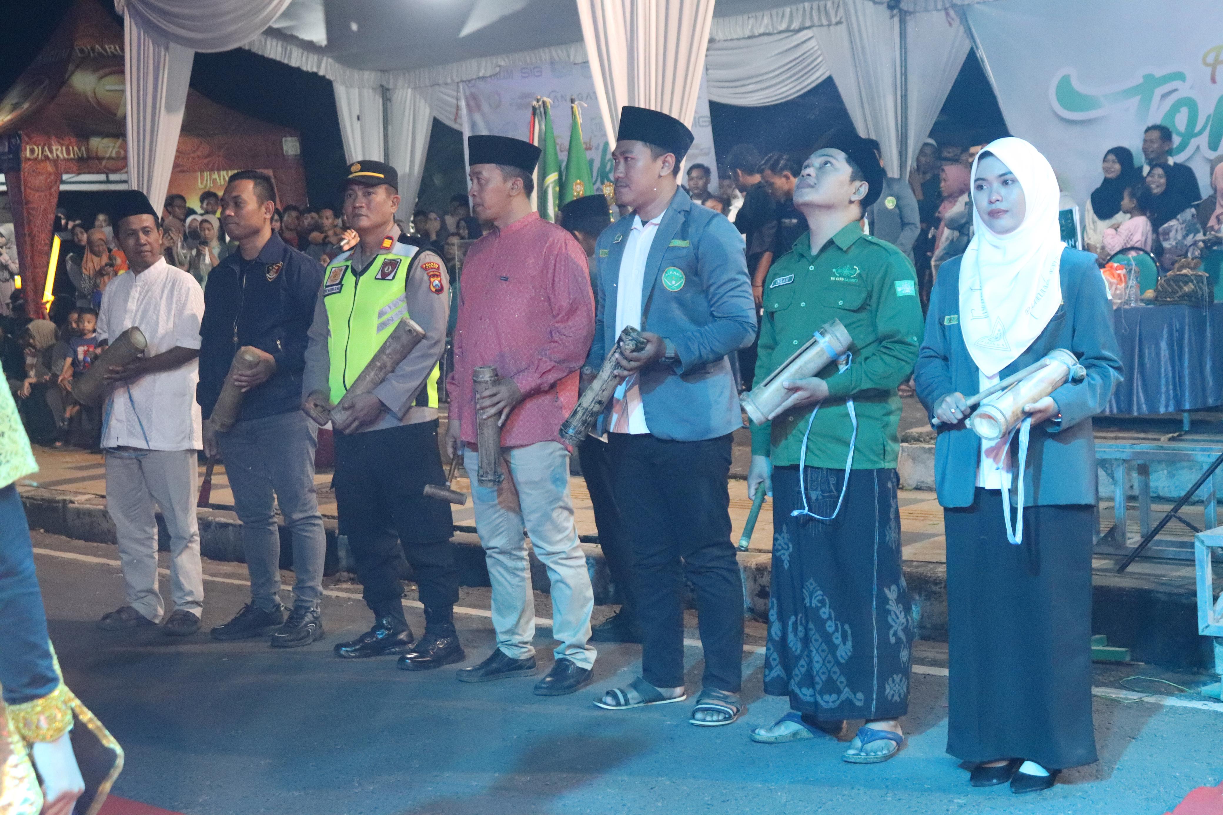 Festival Tongklek di Tuban yang diselenggarakan PC IPNU IPPNU Tuban | Foto: (Dokumentasi PC IPNU IPPNU Tuban)