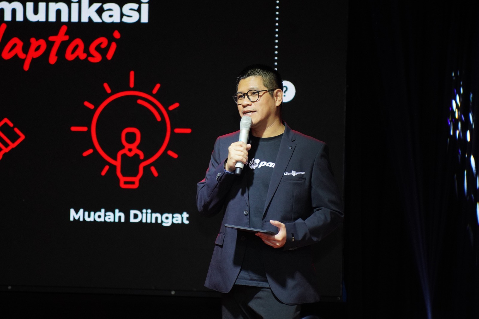 CMO Lion Parsel Kenny Kwanto/Lion Parsel