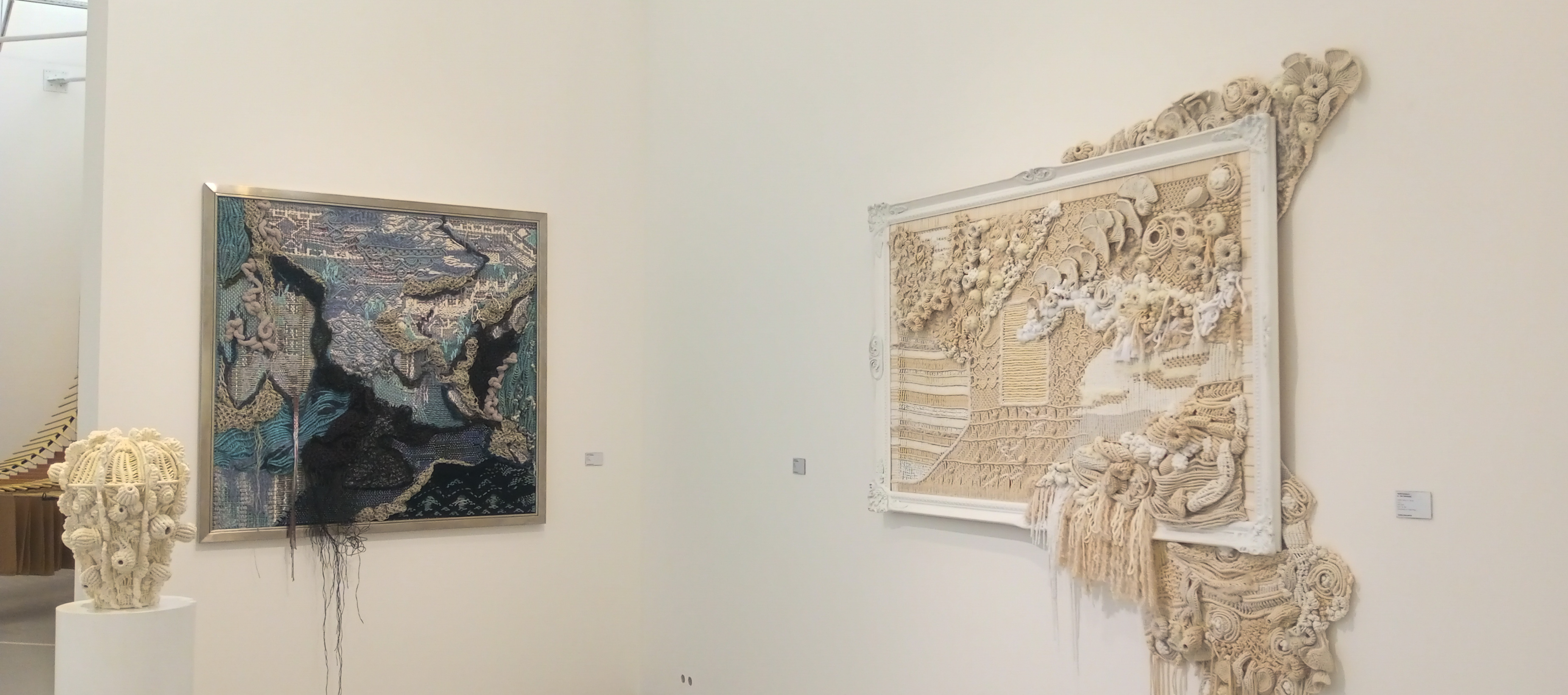 Karya Makrame Agnes Hansella di Gajah Gallery Jakarta Pusat | Dok. Almer Sophian 