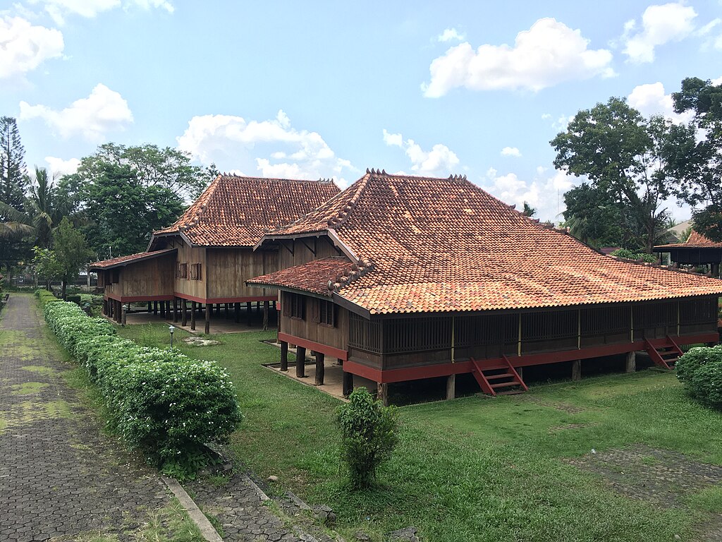 Rumah Adat Bangka Belitung - Rumah Limas