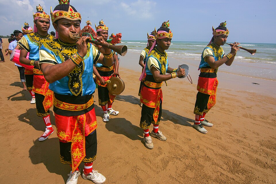 Saronen khas Madura