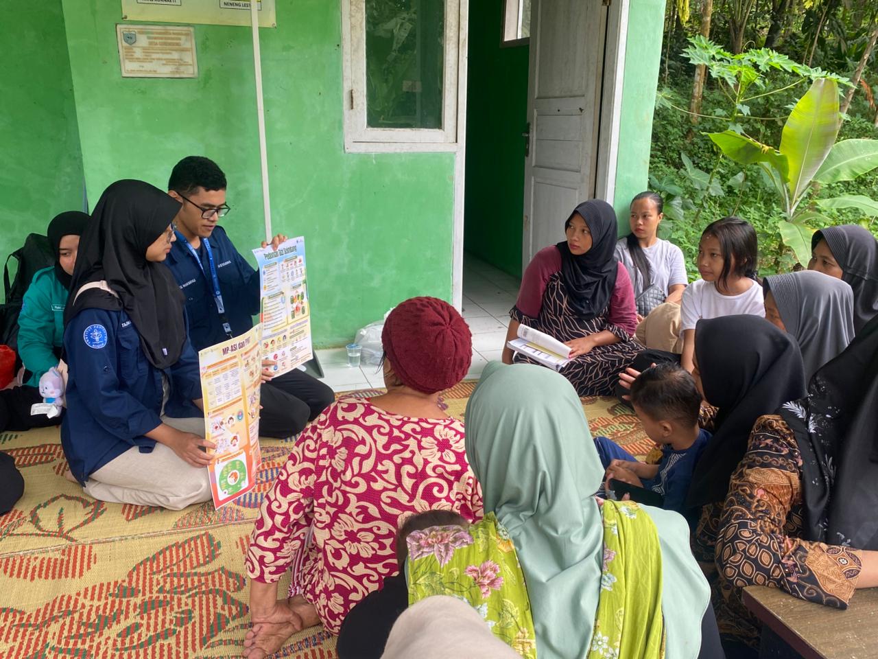  Edukasi gizi seimbang dan MPASI diberikan kepada para ibu balita dan kader