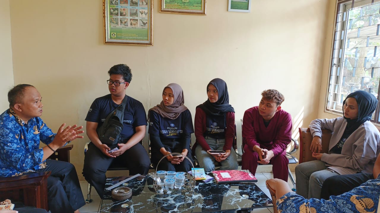 Koordinasi dengan pihak Puskeswan 