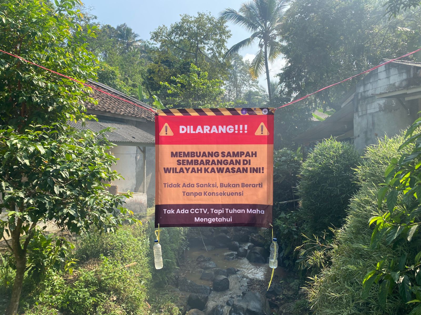 Pemasangan Banner Himbauan 
