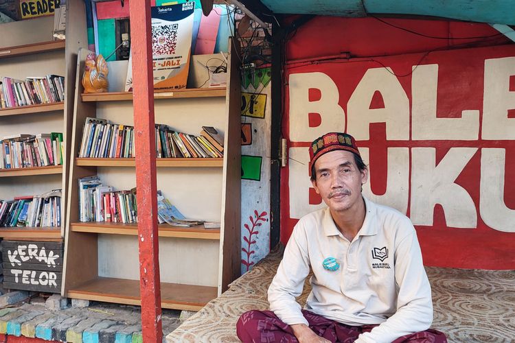Bale Buku, perpustakaan mini di pos ronda