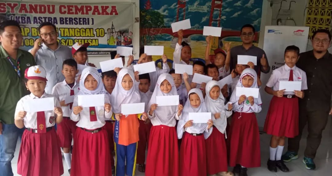 Pembagian Beasiswa Lestari Astra kepada anak-anak KBA 13 Ulu Palembang
