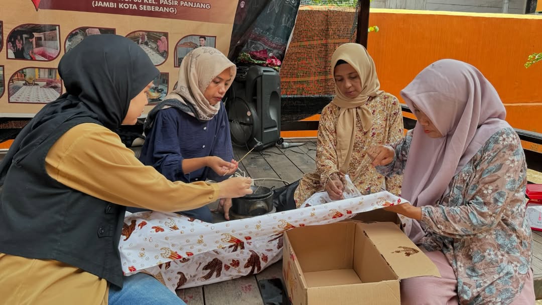 Pembuatan Batik Mangrove