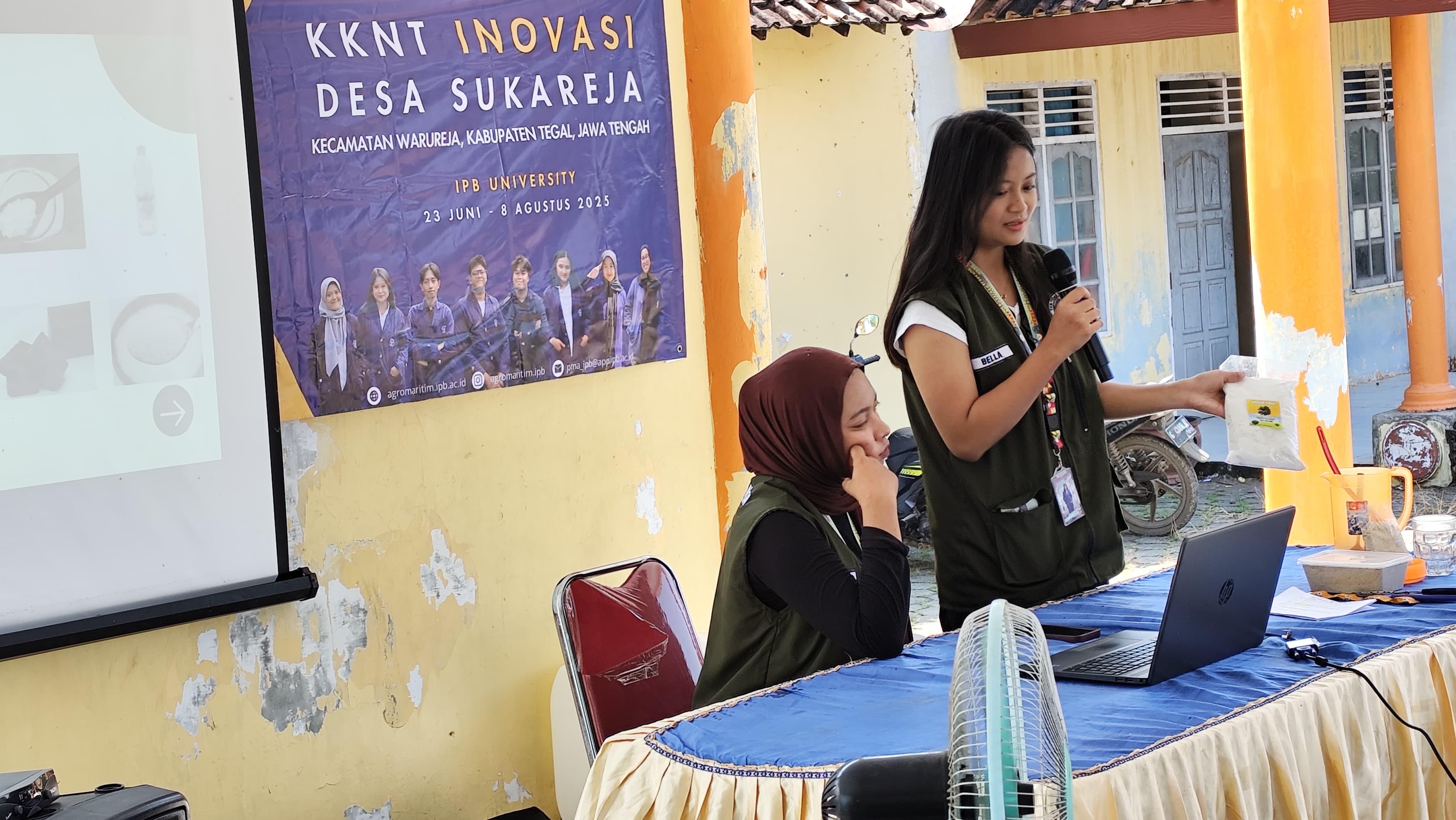 Sosialisasi dan Demonstrasi Pembuatan PGPR